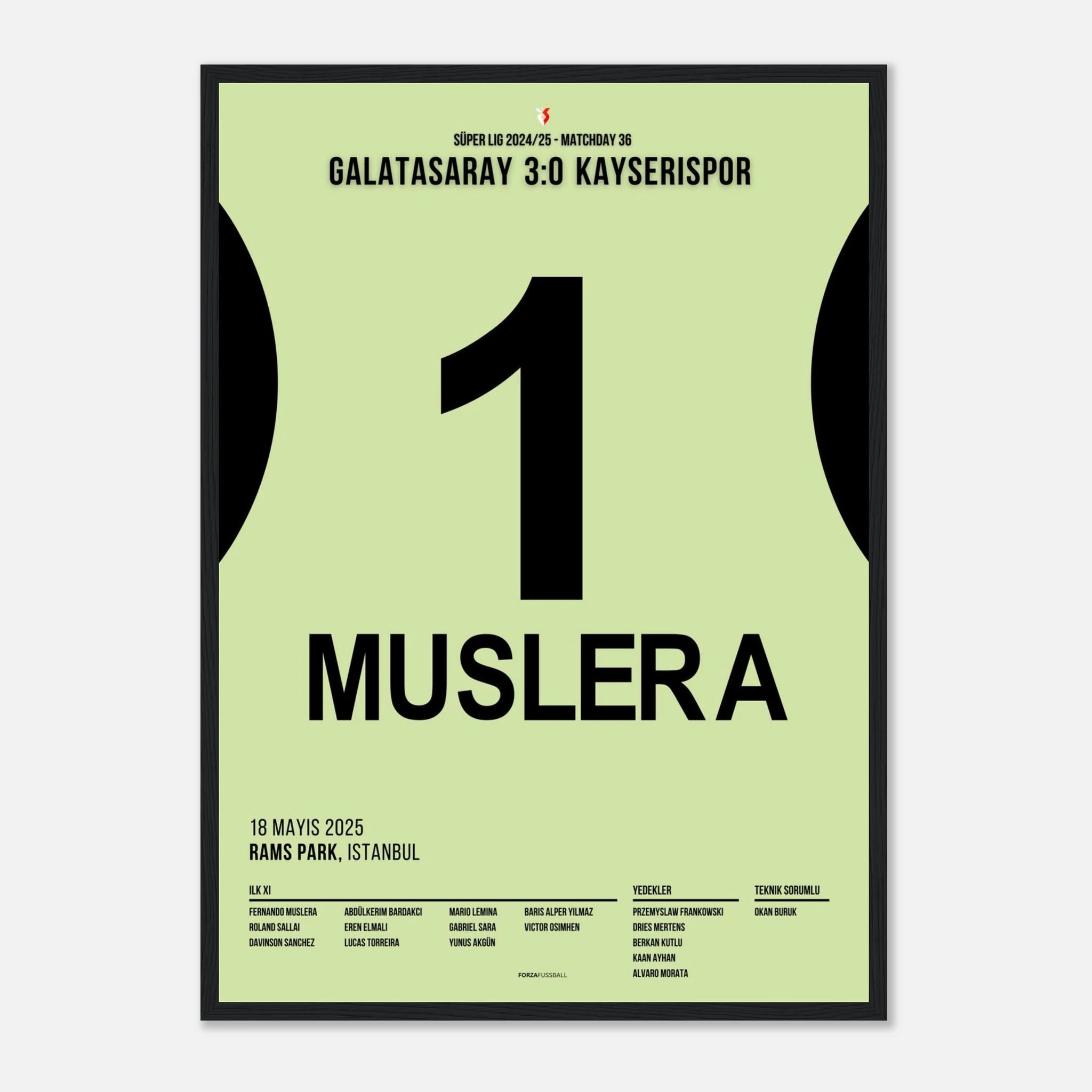 Muslera trifft und geht als Legende