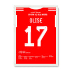 Olise vollendet das Bayern Spektakel vs Real Madrid Fußball Poster mit Rahmen
