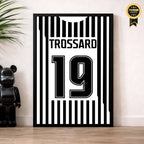 Trossard - Orkun - Vlahović Bundle Fußball Poster mit Rahmen