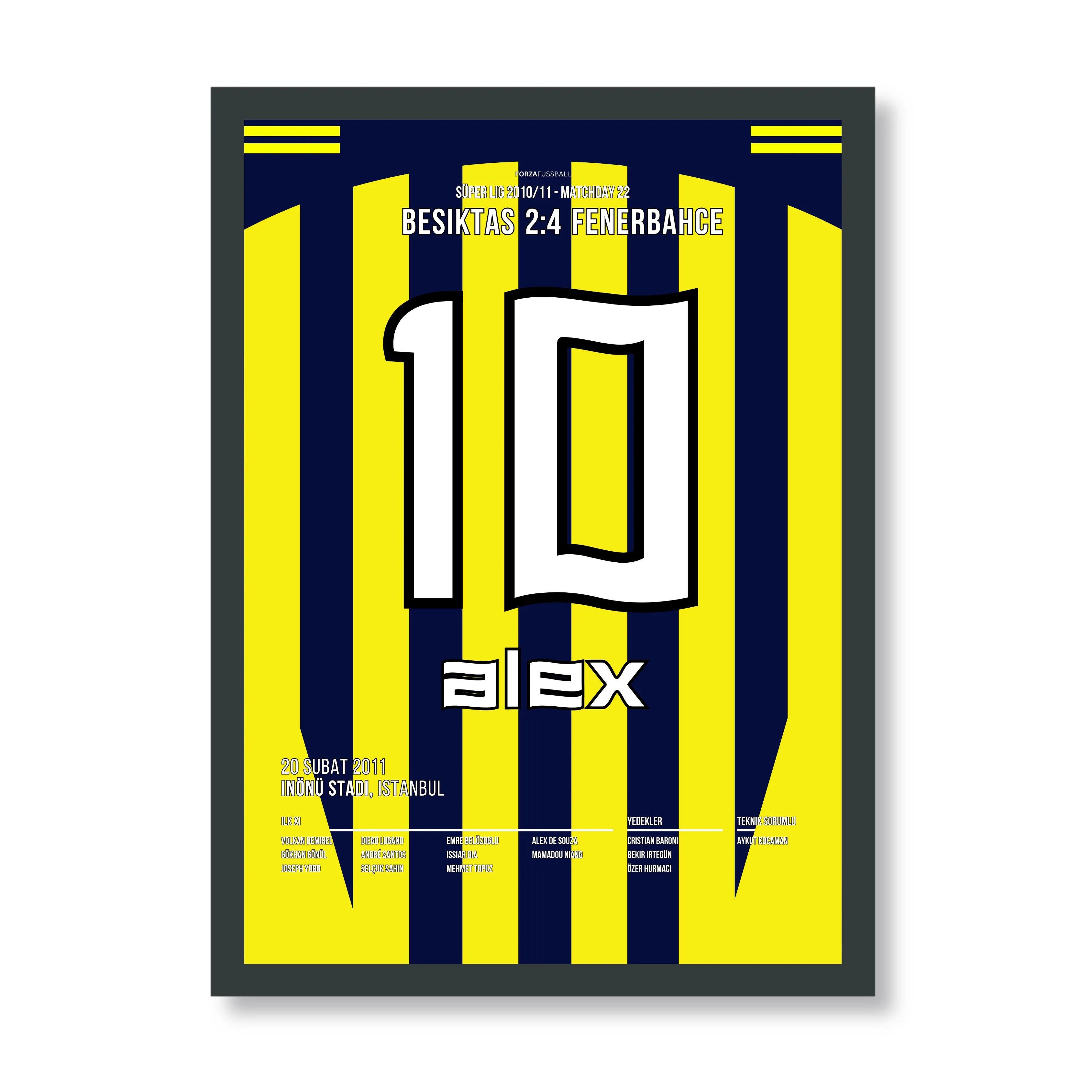 Alex dreht das Derby gegen Besiktas mit einem Hattrick in Fener´s Meistersaison Fußball Poster mit Rahmen