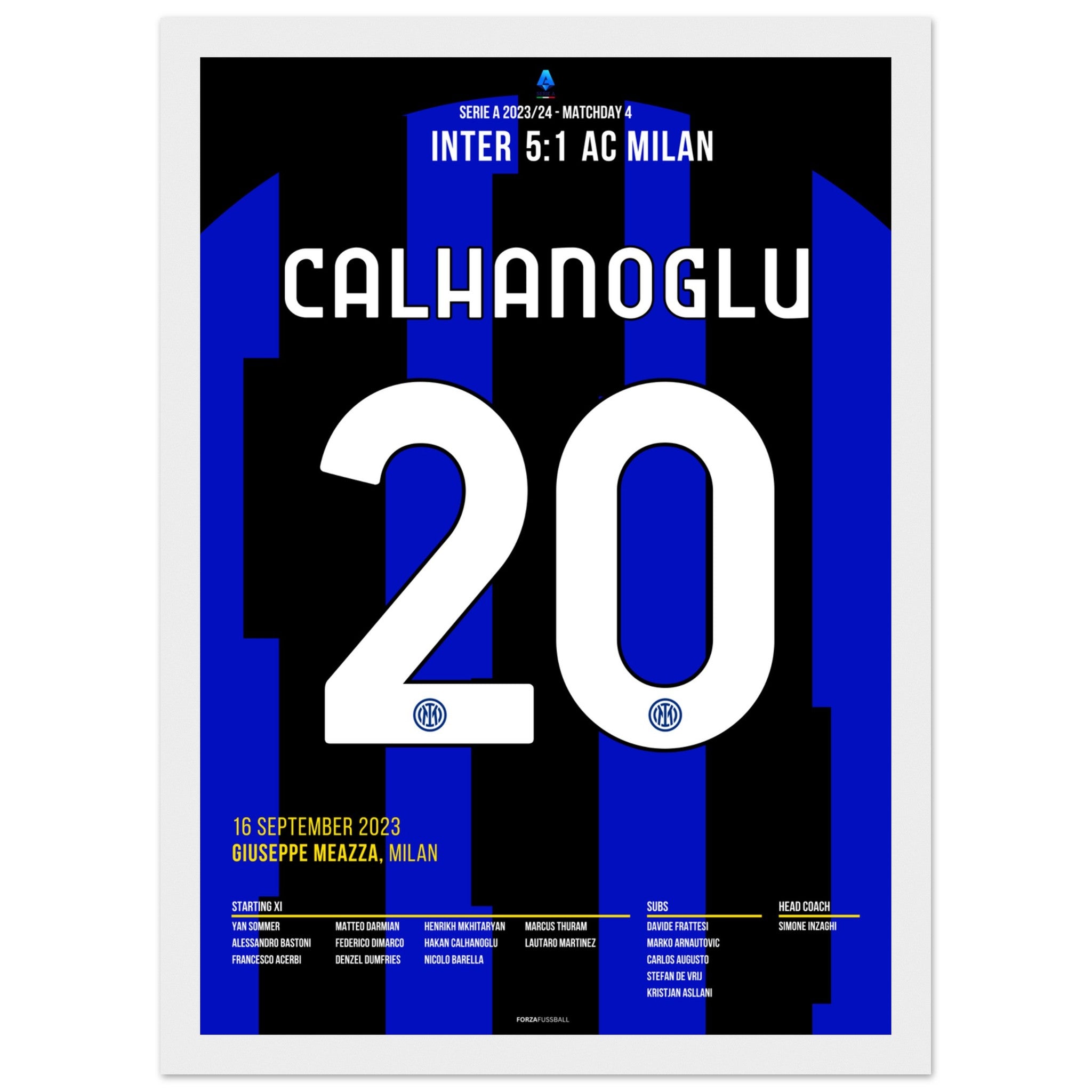 Hakan Calhanoglu trifft gegen seinen Ex Club im Derby Fußball Poster mit Rahmen