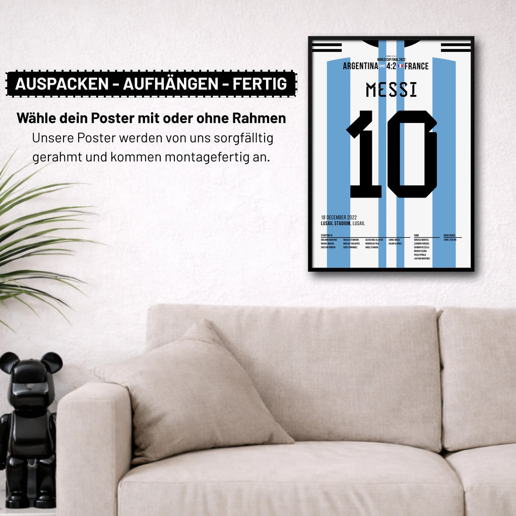 Messi krönt sich zum Weltmeister 2022 Fußball Poster mit Rahmen