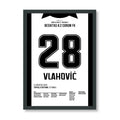 Vlahović Besiktas Poster – Hattrick beim Startelf-Debüt, schwarzer Rahmen